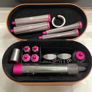 DYSON AIRWRAP WITH LONG ATTACHMENTS